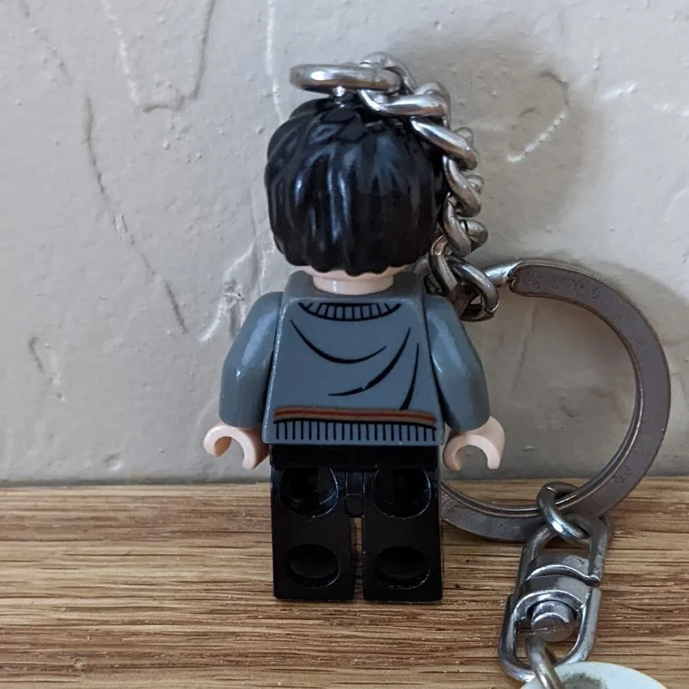Harry Potter Lego Mini Figure Keychain - Picture 2 of 2